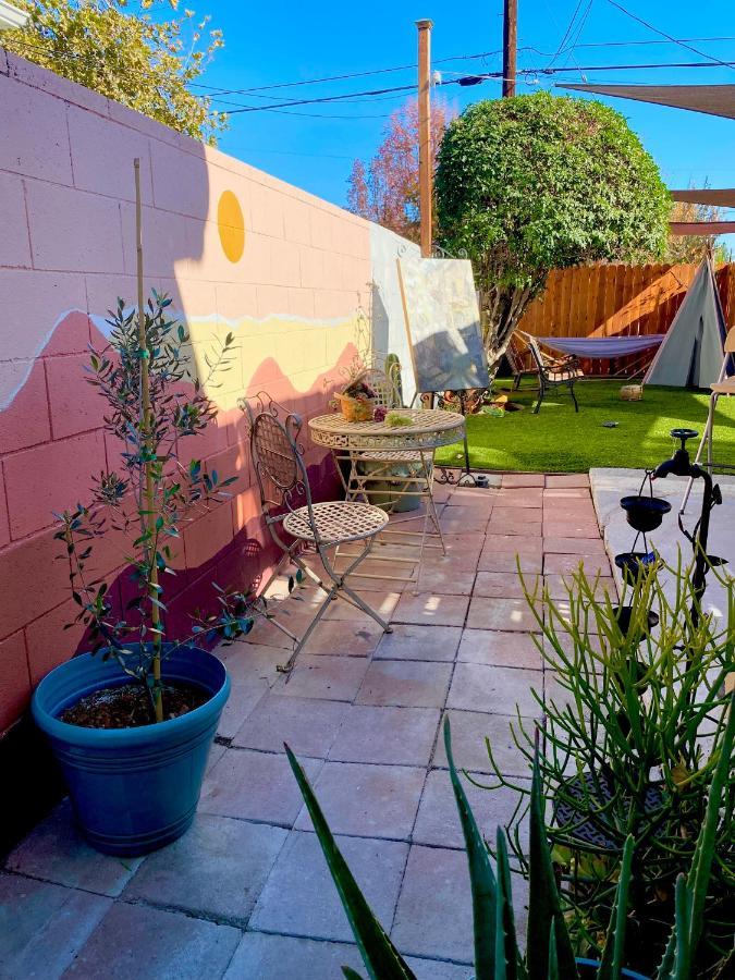Sweet Tuscan Dreams-Private Entrance & Bathroom With Patio Los Angeles Exterior photo